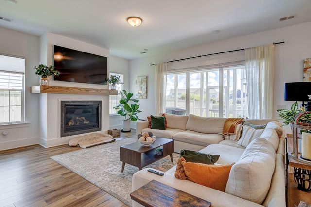 106 Sandy Bend Lane, Summerville, SC 29486