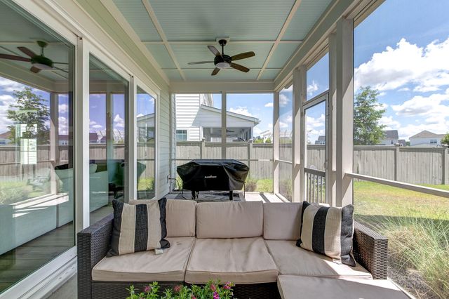 106 Sandy Bend Lane, Summerville, SC 29486