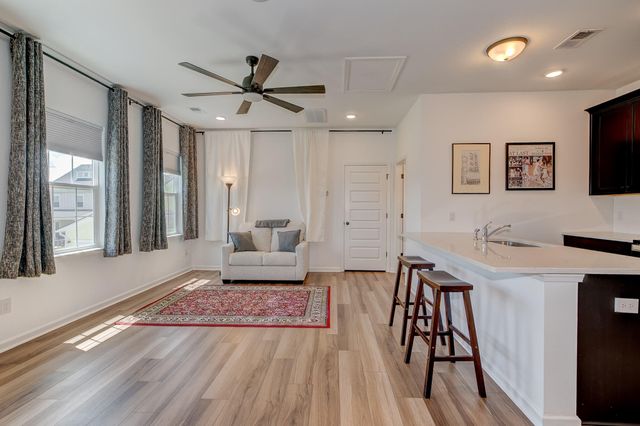106 Sandy Bend Lane, Summerville, SC 29486