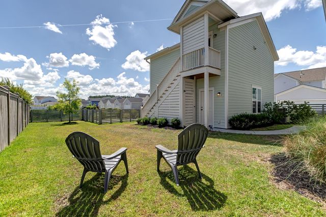 106 Sandy Bend Lane, Summerville, SC 29486