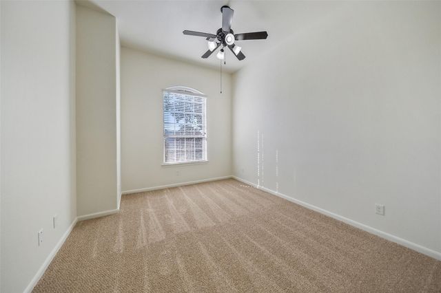 3522 Woods Estates Drive, Conroe, TX 77304