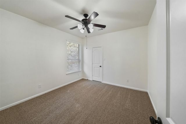 3522 Woods Estates Drive, Conroe, TX 77304