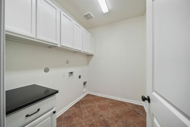 3522 Woods Estates Drive, Conroe, TX 77304