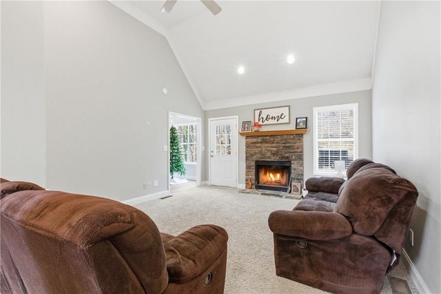 158 Ridge Lane, Lula, GA 30554