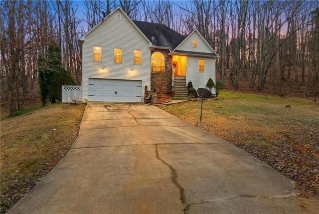 158 Ridge Lane, Lula, GA 30554