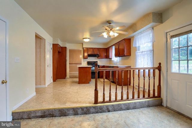 132 SHOLLY DR, Mechanicsburg, PA 17055