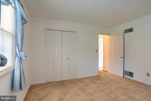 132 SHOLLY DR, Mechanicsburg, PA 17055