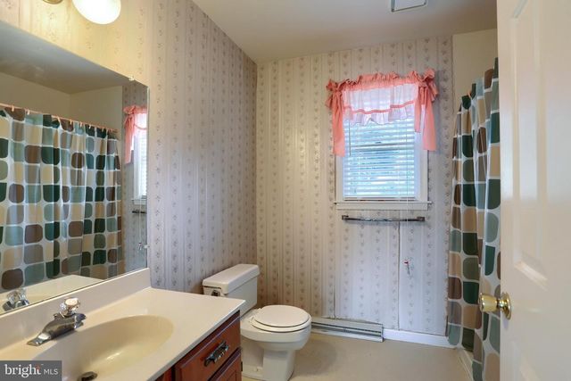 132 SHOLLY DR, Mechanicsburg, PA 17055