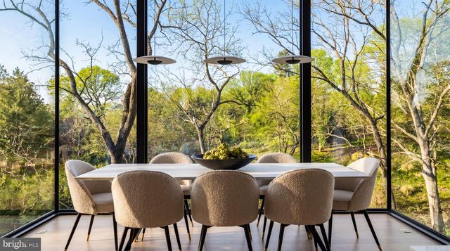 2676 CHAIN BRIDGE RD NW, Washington, DC 20016