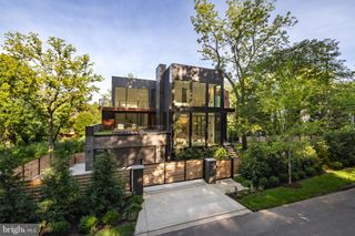 2676 CHAIN BRIDGE RD NW, Washington, DC 20016