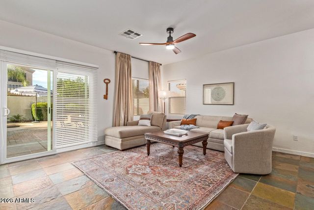 2096 E RIVIERA Drive, Chandler, AZ 85249