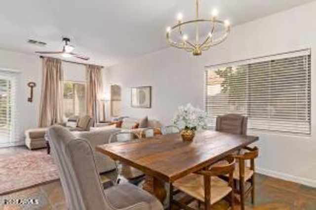 2096 E RIVIERA Drive, Chandler, AZ 85249