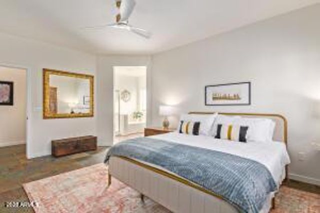 2096 E RIVIERA Drive, Chandler, AZ 85249