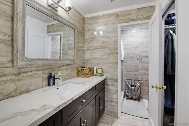 988 E Main St East B, El Cajon, CA 92021