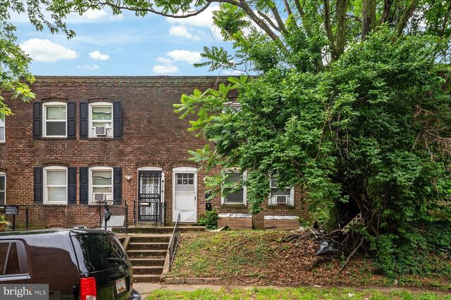 613 BALTIC AVENUE, Baltimore, MD 21225