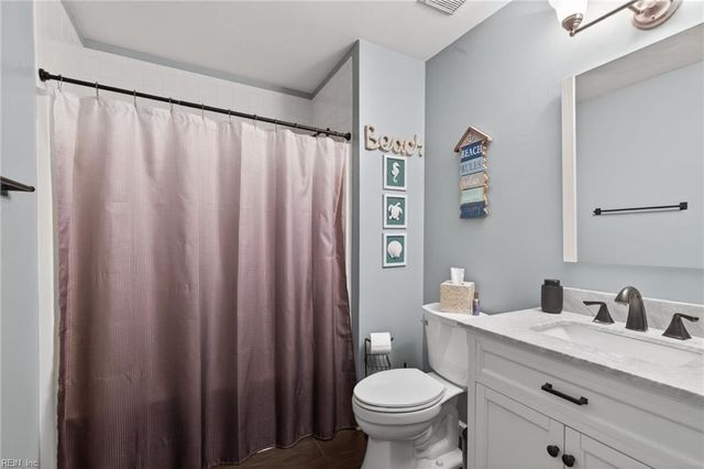 2221 Lesner Cres Apt 101, Virginia Beach, VA 23451
