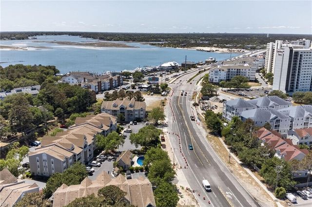 2221 Lesner Cres Apt 101, Virginia Beach, VA 23451