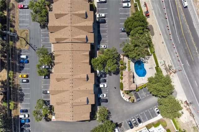 2221 Lesner Cres Apt 101, Virginia Beach, VA 23451