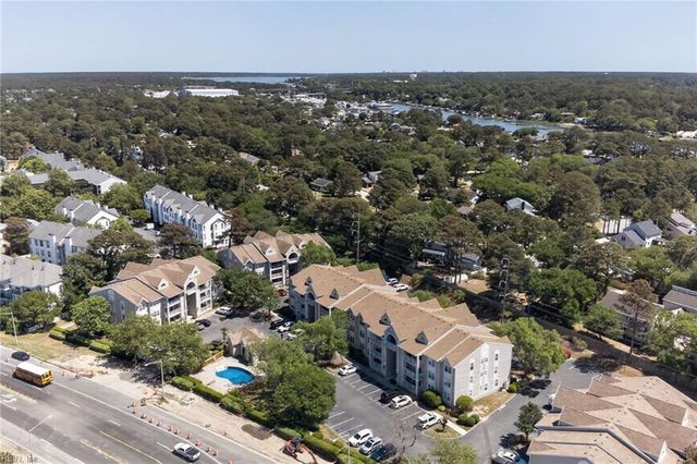 2221 Lesner Cres Apt 101, Virginia Beach, VA 23451