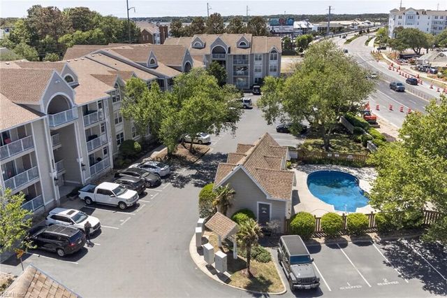 2221 Lesner Cres Apt 101, Virginia Beach, VA 23451