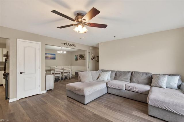 2221 Lesner Cres Apt 101, Virginia Beach, VA 23451