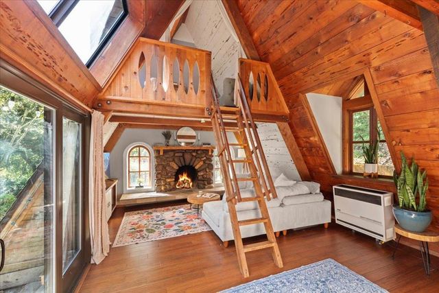 65 Hitchcock, Carmel Valley, CA 93924