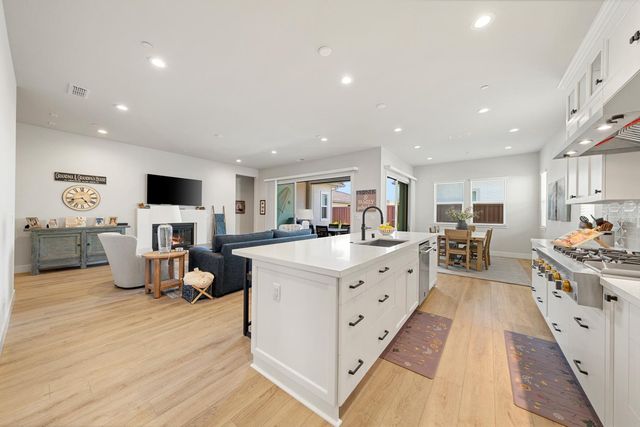 4228 Grey Hawk St, Folsom, CA 95630