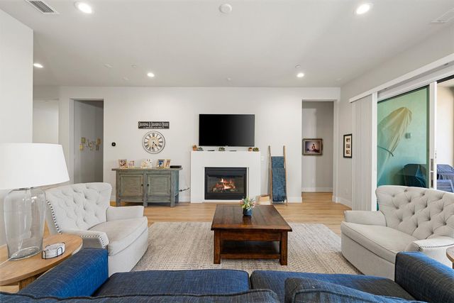 4228 Grey Hawk St, Folsom, CA 95630