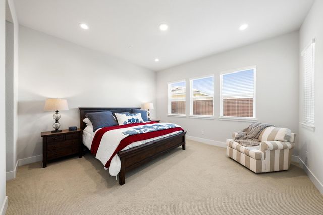 4228 Grey Hawk St, Folsom, CA 95630