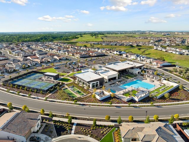 4228 Grey Hawk St, Folsom, CA 95630