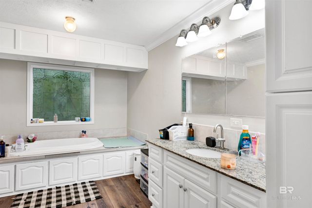 17152 County Road 49, Bon Secour, AL 36511