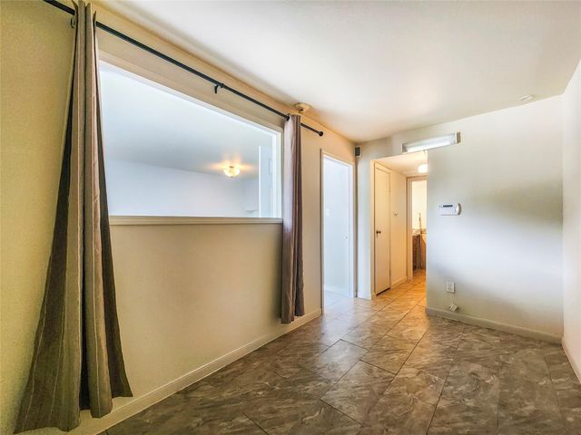 2820 S Bartell Drive 1, Houston, TX 77054