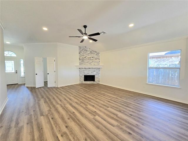 5929 Sutherland Dr, Corpus Christi, TX 78414