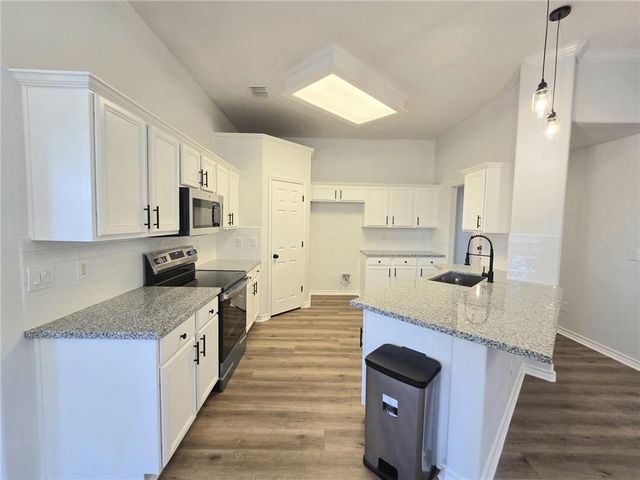 5929 Sutherland Dr, Corpus Christi, TX 78414