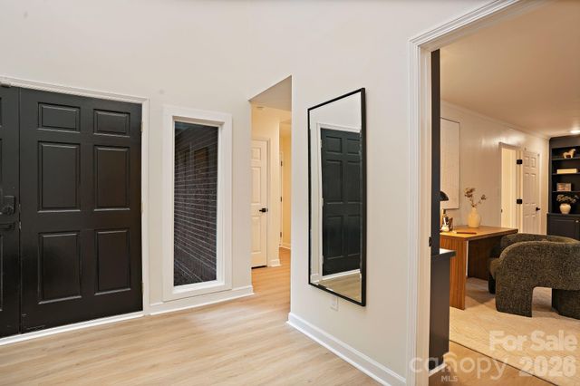 6301 Saddlebrook Court, Charlotte, NC 28226