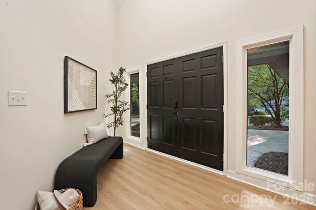 6301 Saddlebrook Court, Charlotte, NC 28226