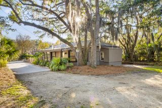1820 Alice Drive, Charleston, SC 29407
