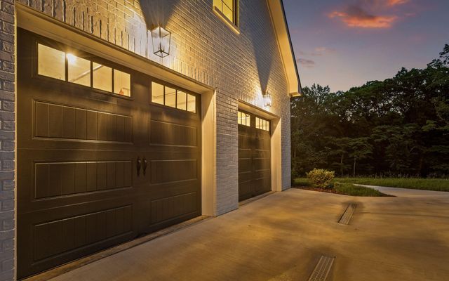 1825 Sawyer Farms Lane, Signal Mountain, TN 37377