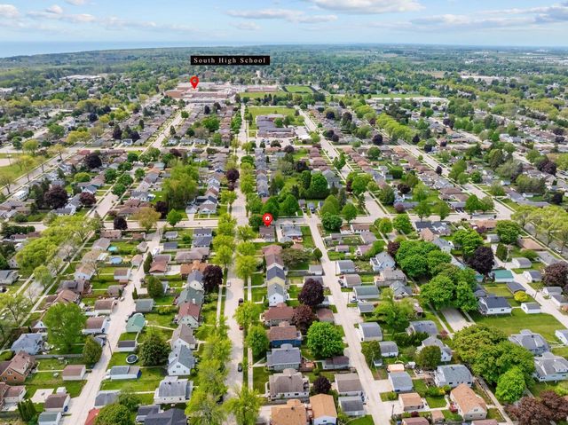 1304 Mead AVENUE, Sheboygan, WI 53081