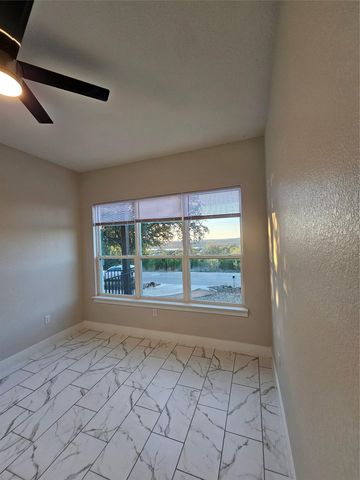 21403 Patton Ave B, Lago Vista, TX 78645