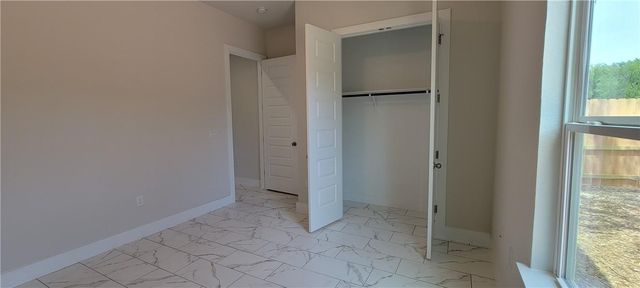 21403 Patton Ave B, Lago Vista, TX 78645