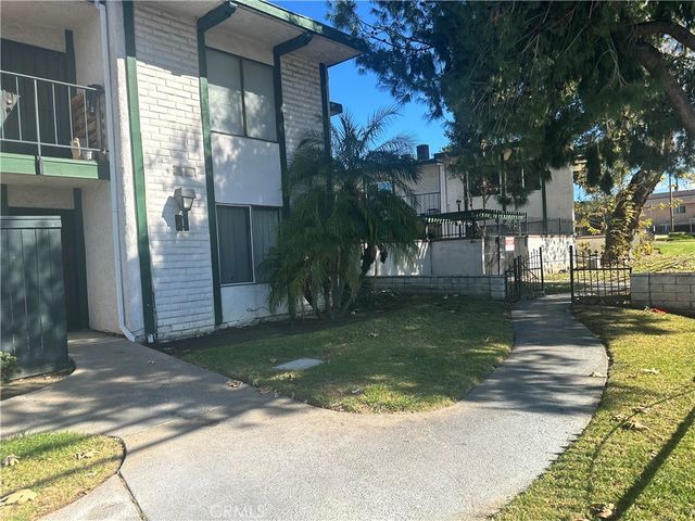 1735 E Washington G11, Colton, CA 92324