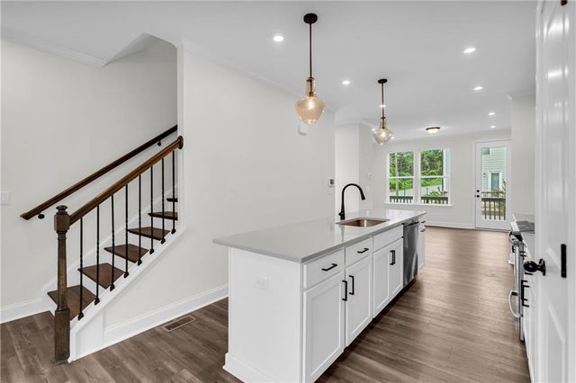 2651 Stream Terrace NW, Atlanta, GA 30318