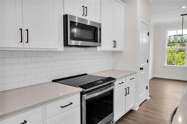 2651 Stream Terrace NW, Atlanta, GA 30318