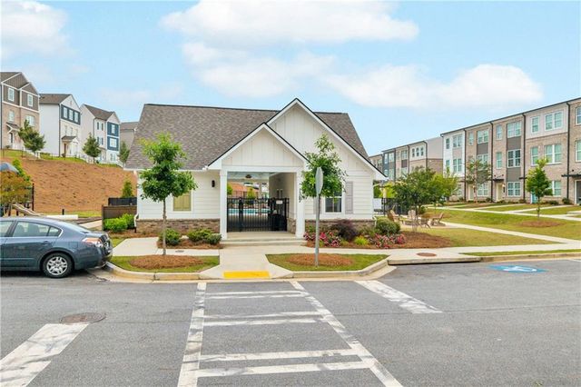 2651 Stream Terrace NW, Atlanta, GA 30318