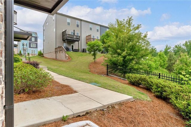 2651 Stream Terrace NW, Atlanta, GA 30318
