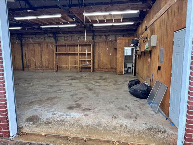 590 Manning Gin Road, Monroe, GA 30656