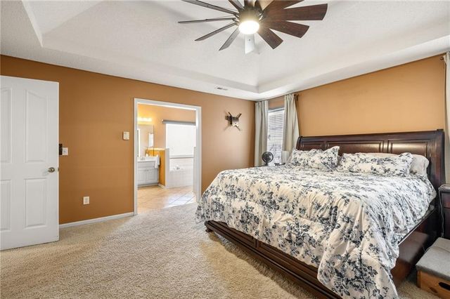 21218 W 51st Street, Shawnee, KS 66218