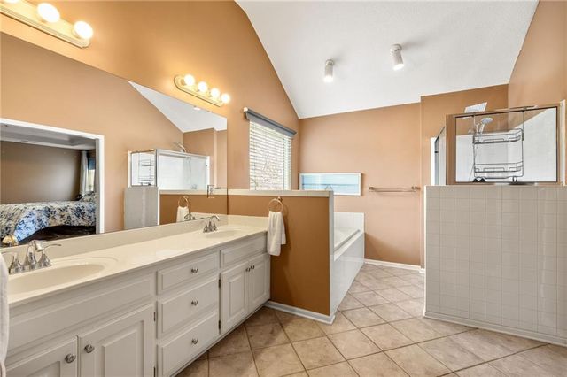 21218 W 51st Street, Shawnee, KS 66218