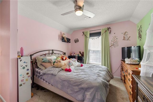 21218 W 51st Street, Shawnee, KS 66218